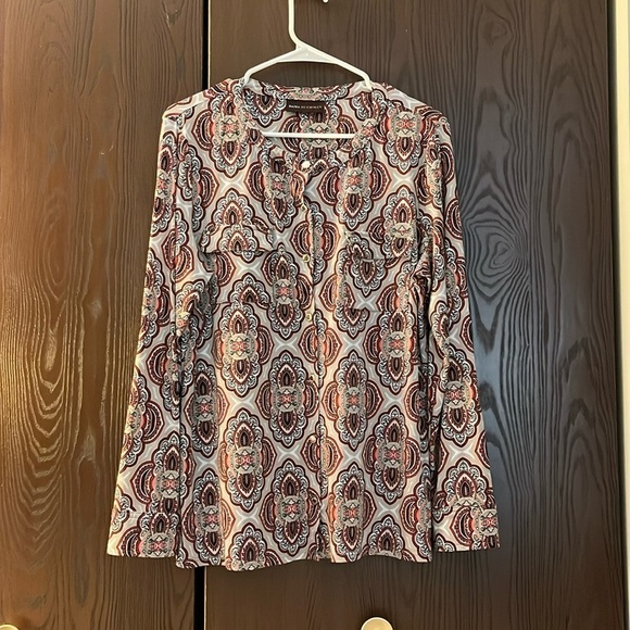 Dana Buchman Tops - Dana Buchman long sleeved multi-patterned long sleeved blouse. Size Large
